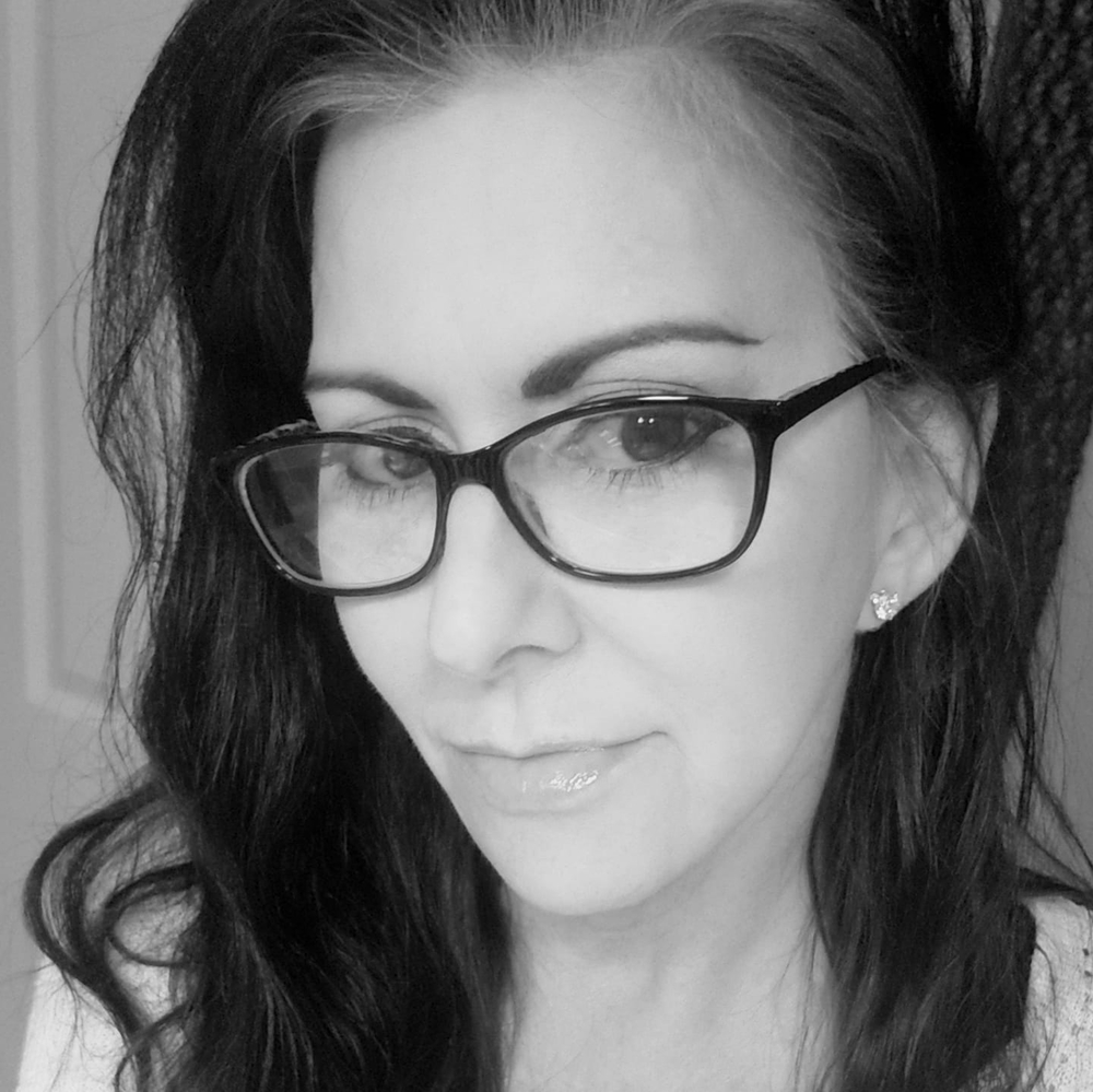 Meet your Posher, Suzanne